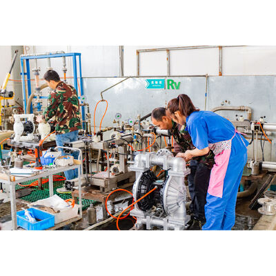 1 1/2 इंच न्यूमेटिक डबल डायाफ्राम पंप, 340L/M फ्लो रेट के साथ औद्योगिक अनुप्रयोगों के लिए